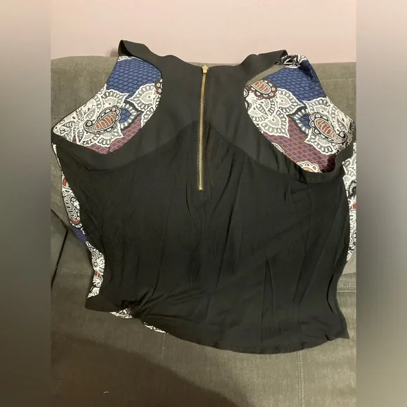 Express Tank Top. GUC. - Picture 3 of 5